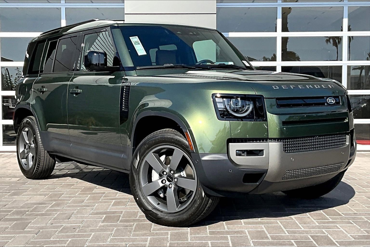 New 2026 Land Rover Defender 110 S image 2