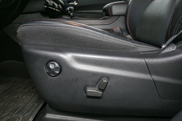 Used 2021 Dodge Durango R/T w/ Blacktop Package AWD/4WD image 44