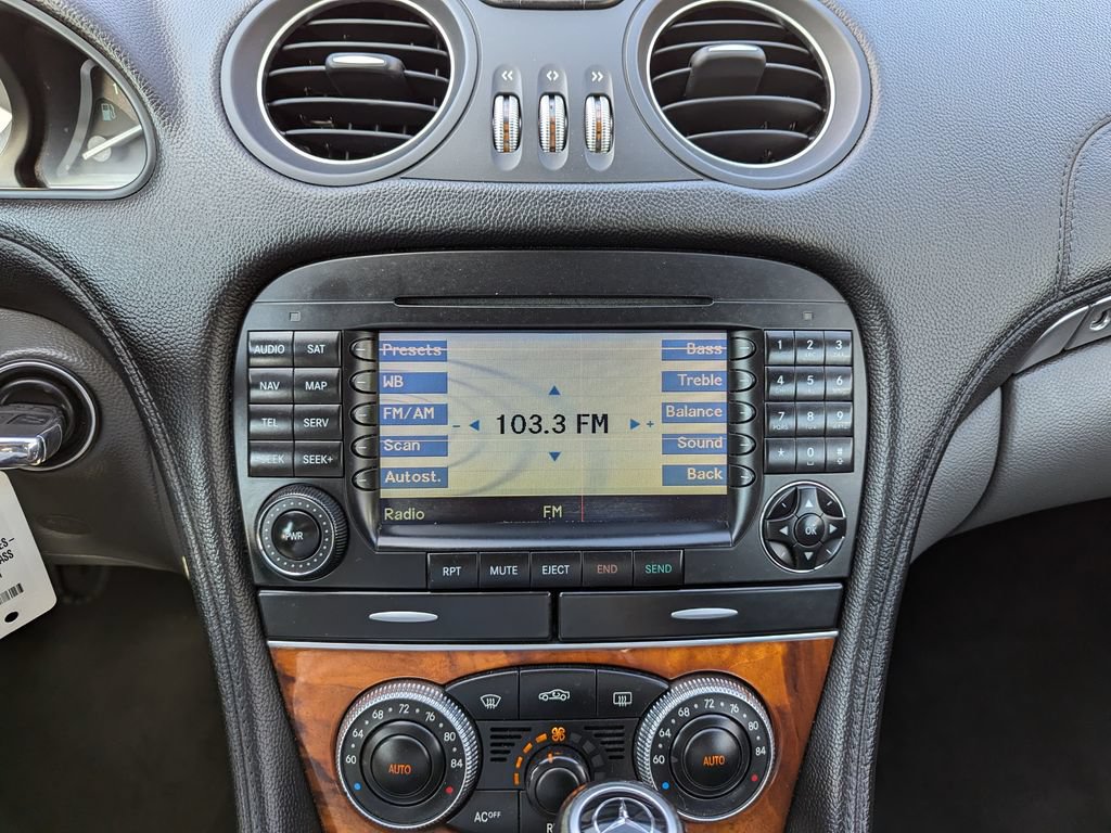 Used 2005 Mercedes-Benz SL 500 image 23