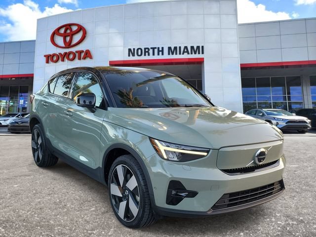 Used 2022 Volvo C40 P8 Recharge Ultimate AWD/4WD video 1
