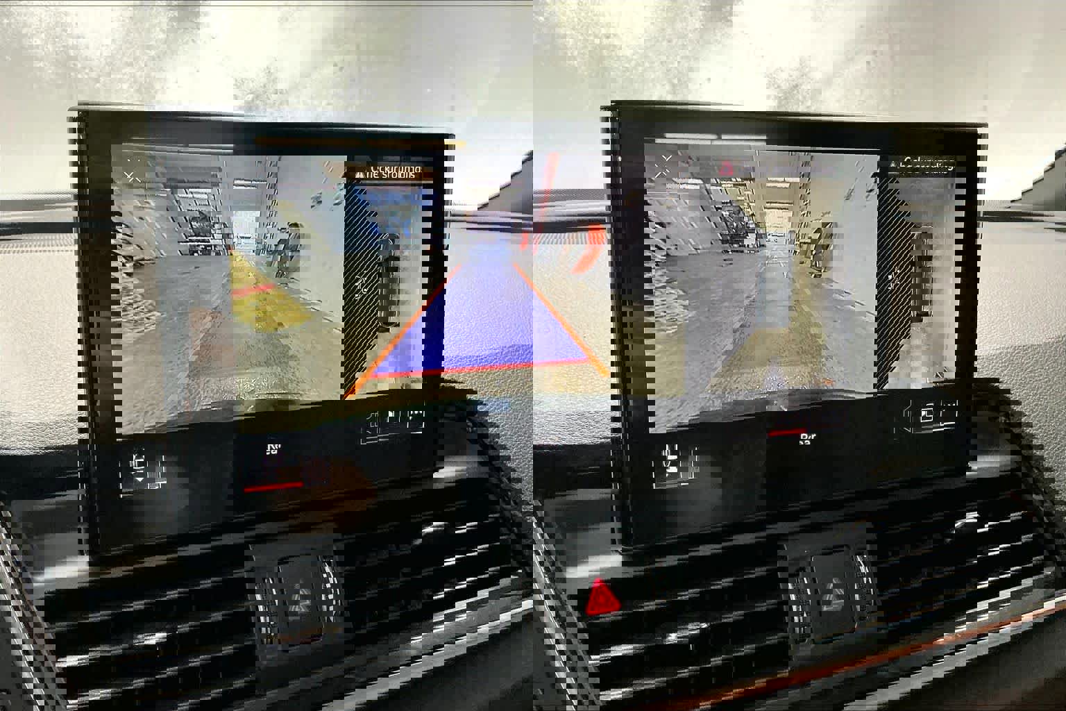 Used 2022 Audi Q5 e Premium Plus w/ Premium Plus Package image 23