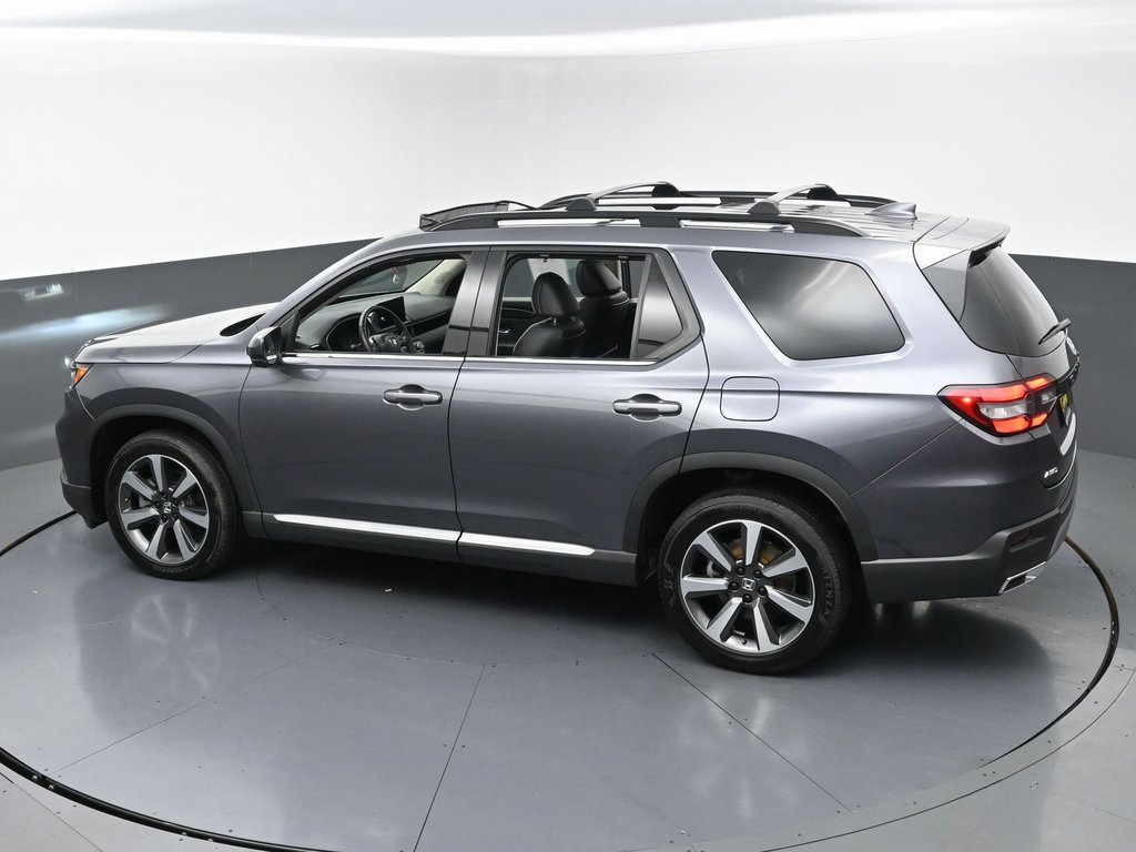 Used 2024 Honda Pilot Elite image 53