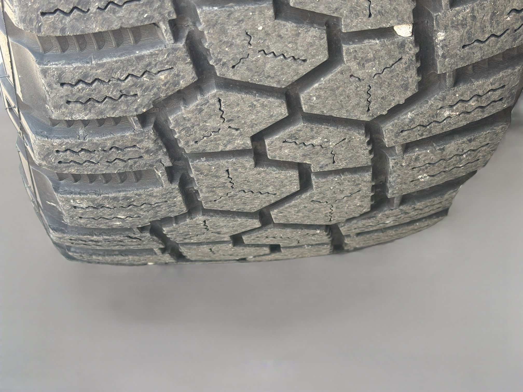 Used 2024 Land Rover Defender 90 V8 AWD/4WD image 44