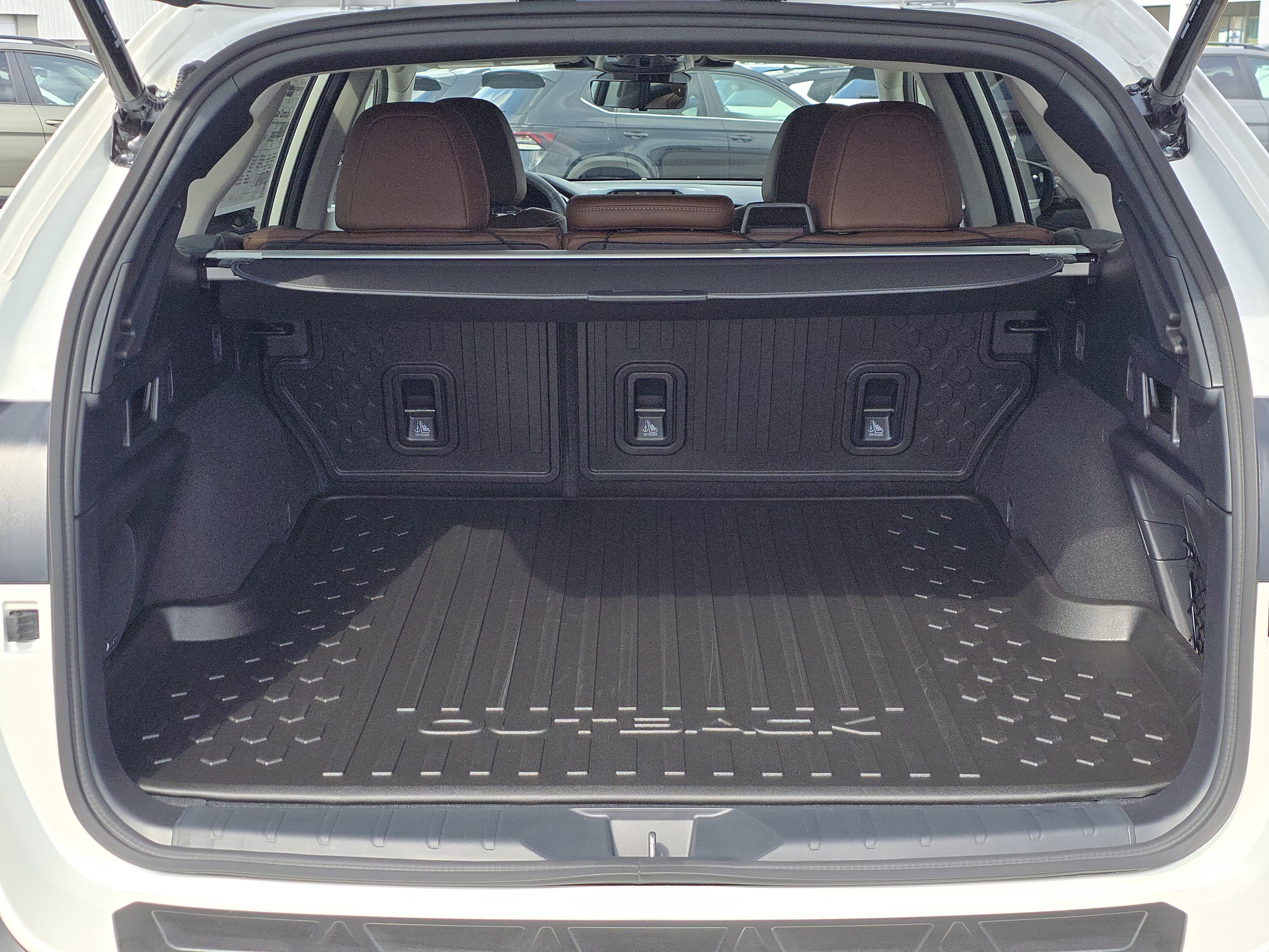 New 2025 Subaru Outback Touring image 16