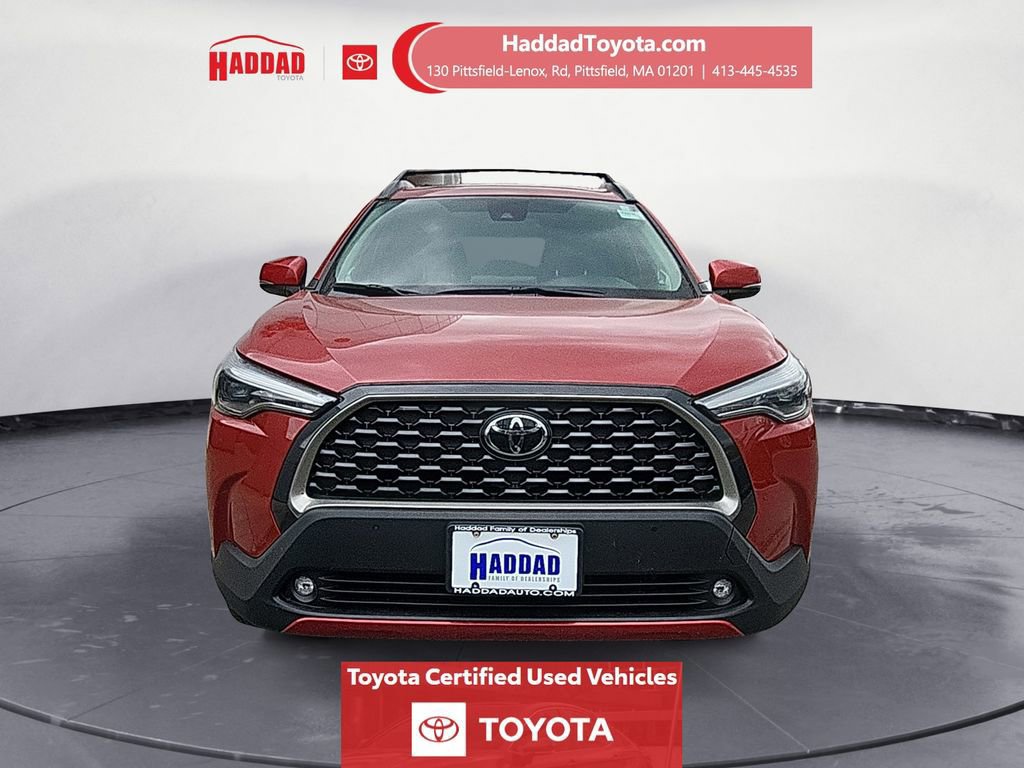 Certified 2022 Toyota Corolla Cross XLE w/ Convenience Package AWD/4WD image 9