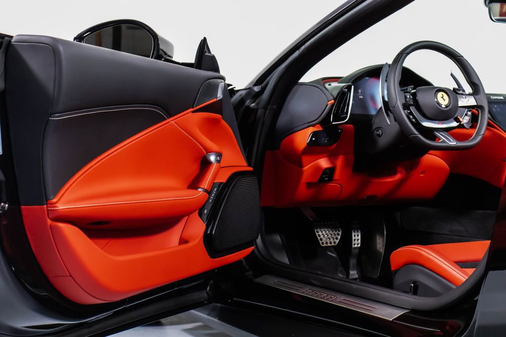 Certified 2025 Ferrari Roma Spider RWD image 37