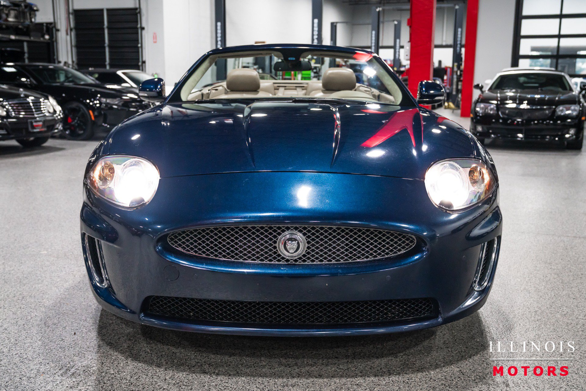 Used 2010 Jaguar XK Convertible RWD image 8