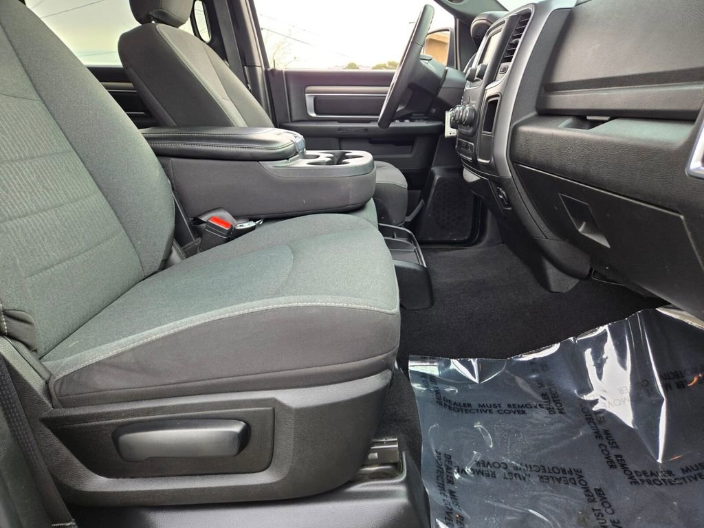 Used 2024 RAM 1500 Classic Warlock image 15