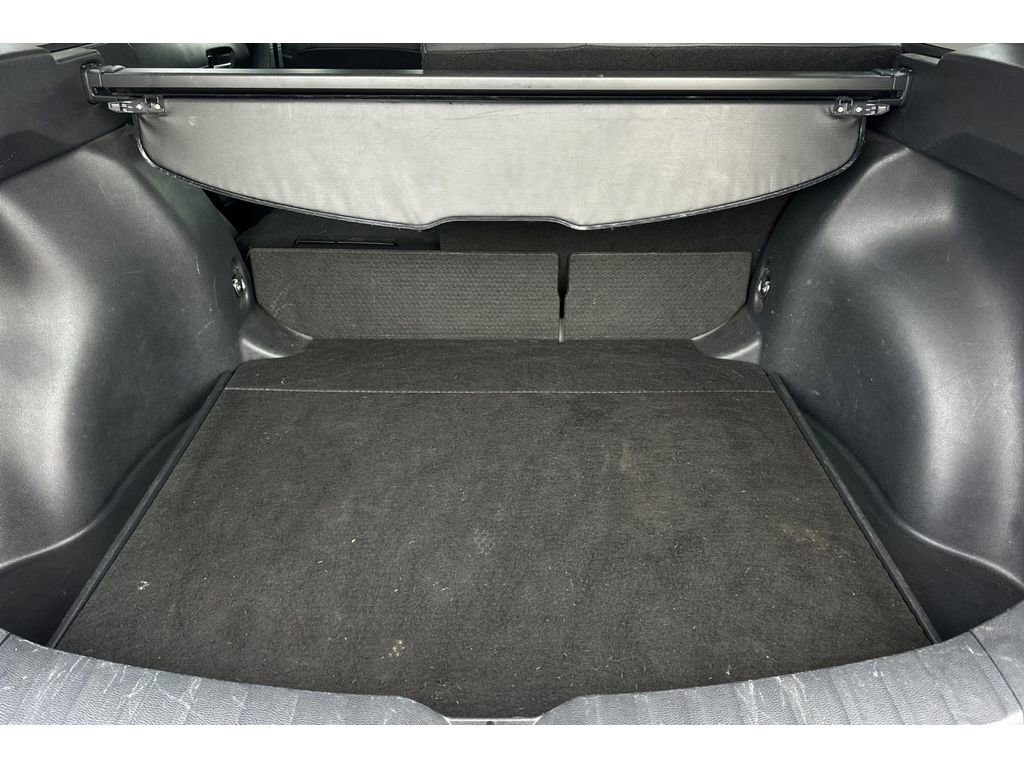 Used 2023 Toyota Corolla Cross XLE image 17