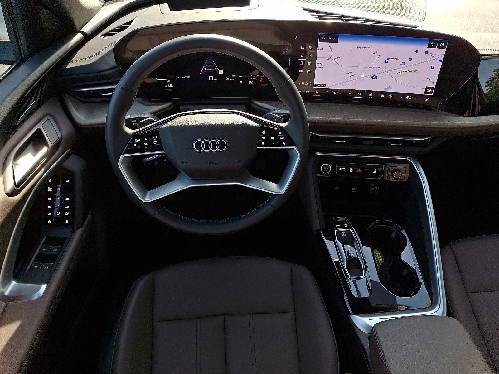 Used 2025 Audi Q5 Premium Plus w/ Premium Plus image 11