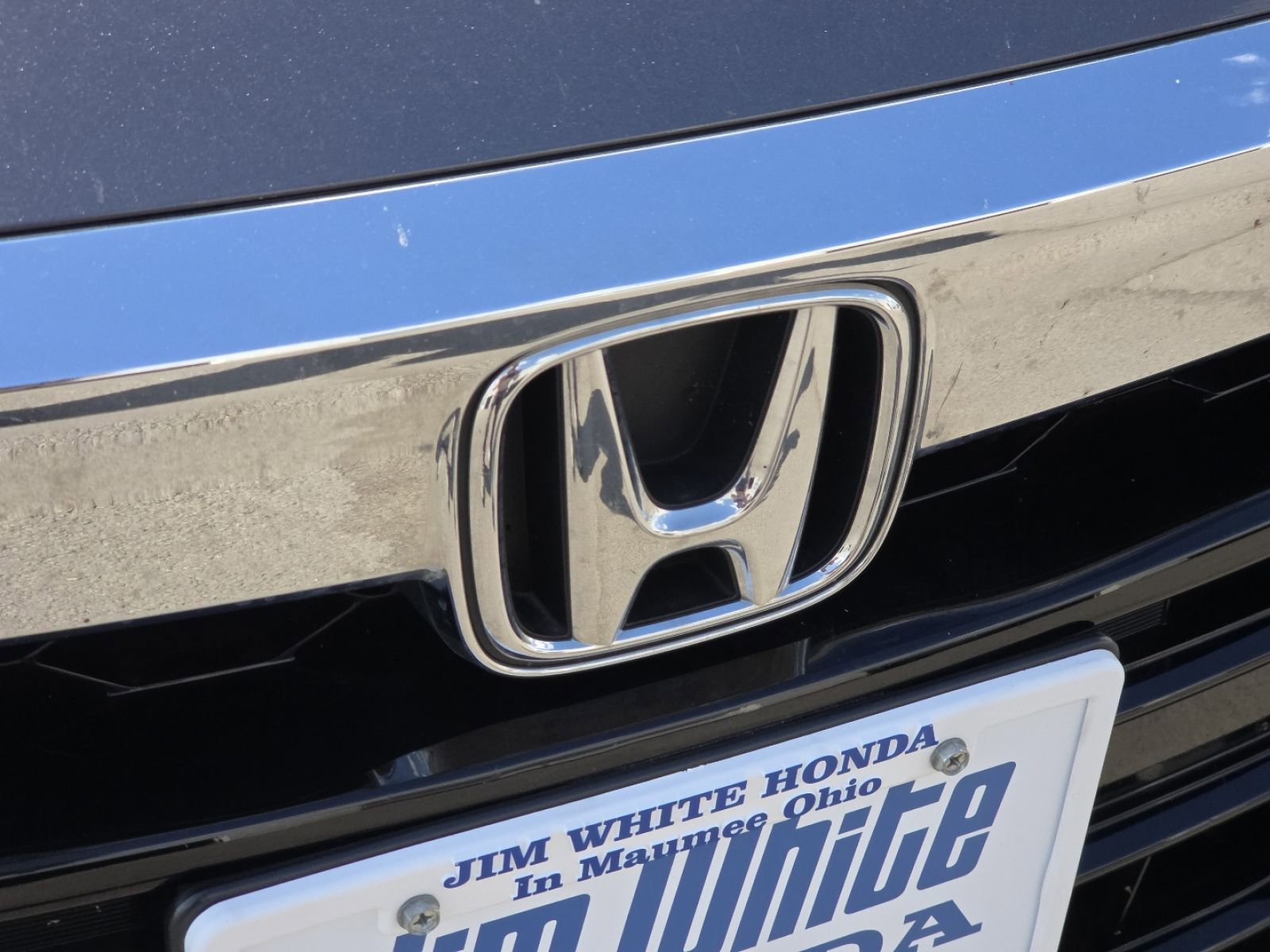 Used 2019 Honda Accord EX image 10