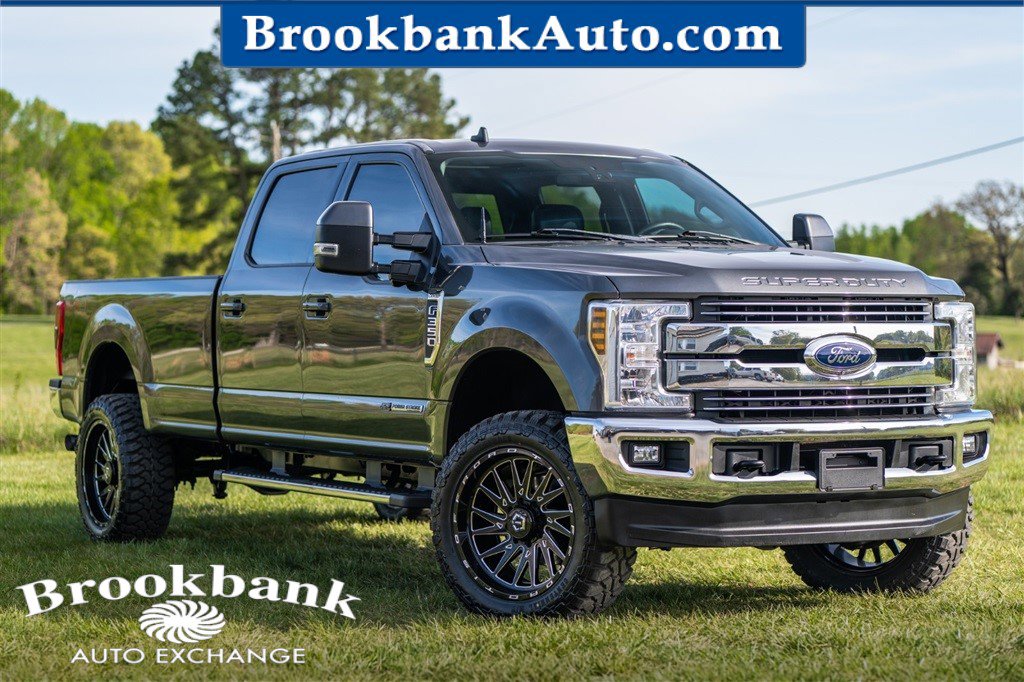Used 2019 Ford F350 Lariat w/ Lariat Ultimate Package AWD/4WD image 1