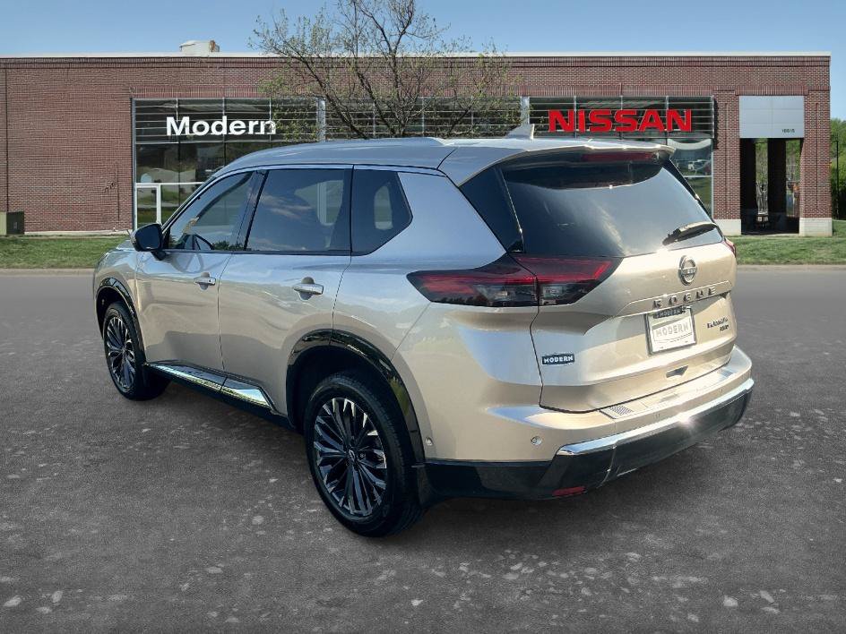 Certified 2025 Nissan Rogue Platinum AWD/4WD image 2
