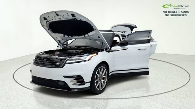 Used 2025 Land Rover Range Rover Velar Dynamic SE AWD/4WD image 13