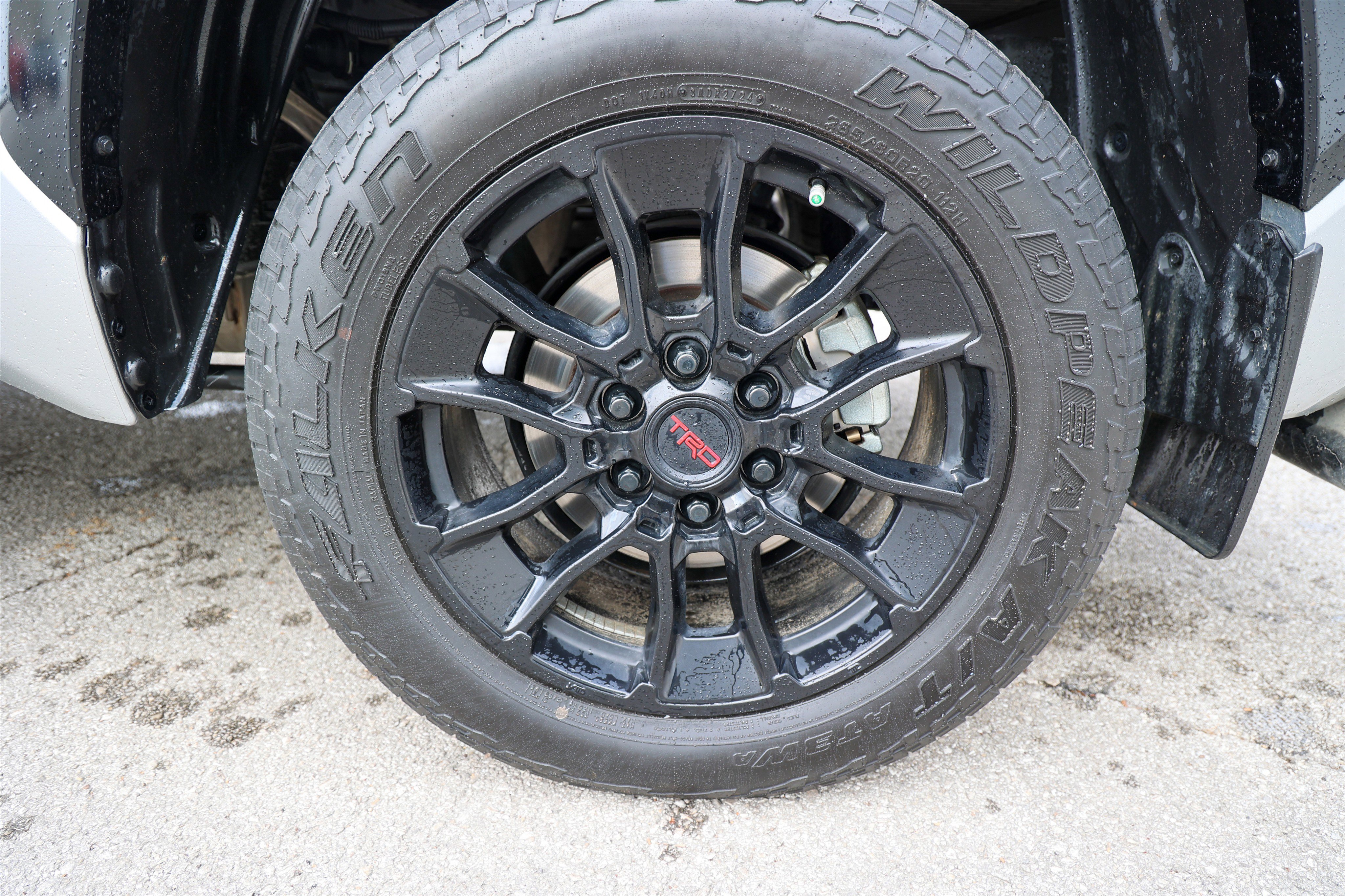 Used 2025 Toyota Tundra Platinum w/ TRD Off-Road Package image 18