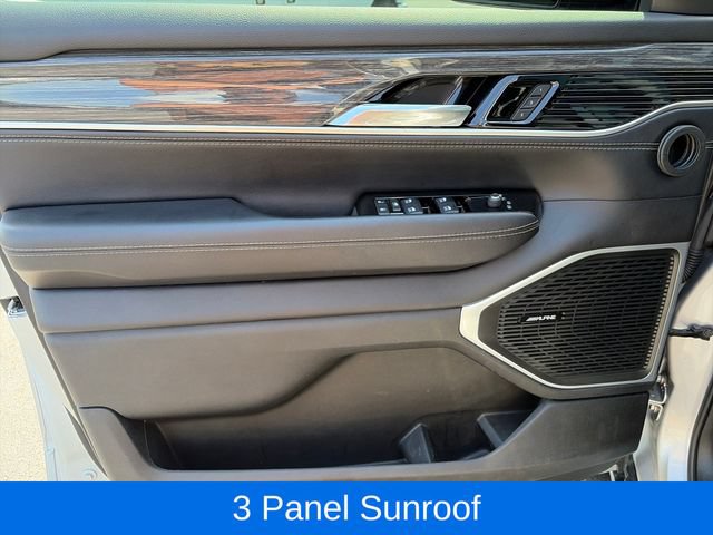 Used 2022 Jeep Wagoneer Series II w/ Convenience Group I AWD/4WD image 19