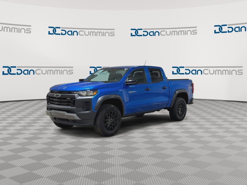 Used 2023 Chevrolet Colorado Trail Boss w/ Technology Package image 5