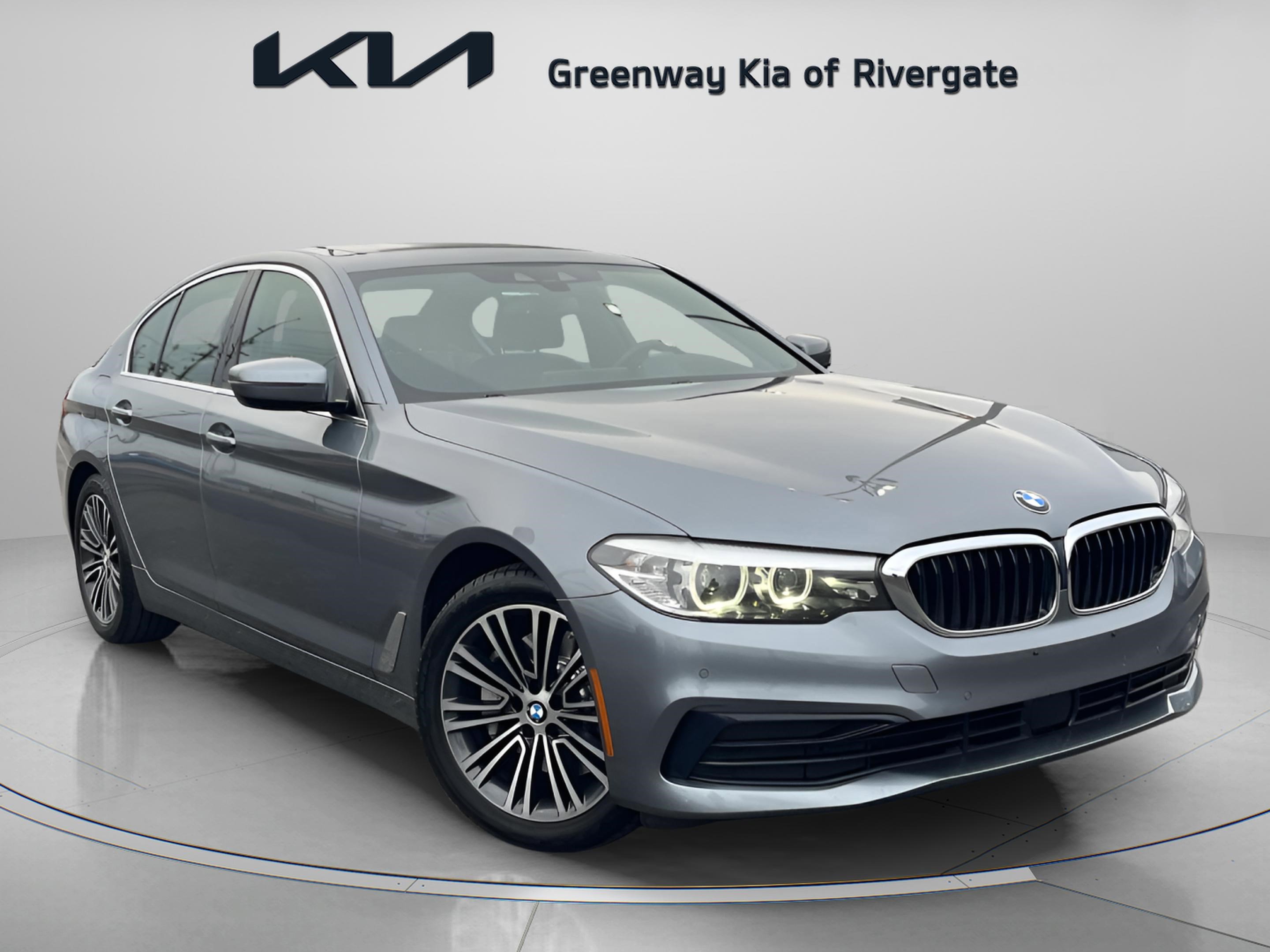 Used 2019 BMW 530i xDrive image 1