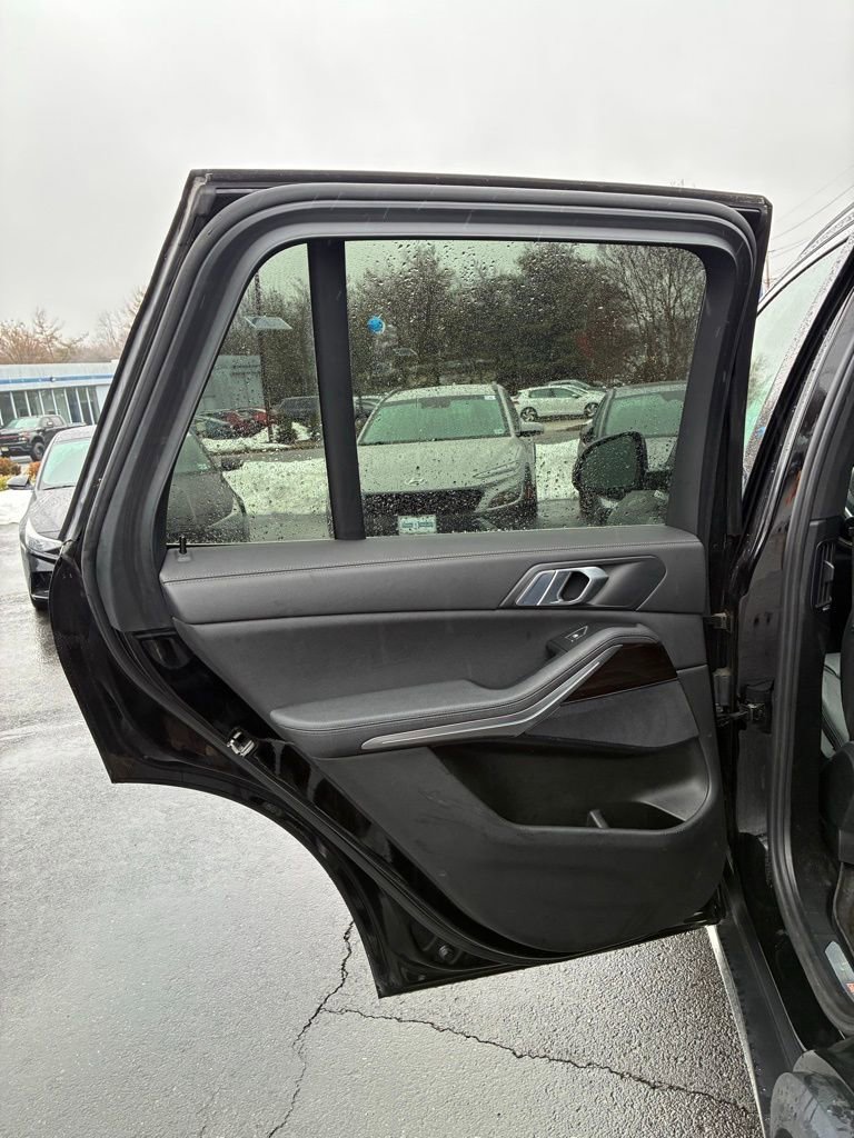 Used 2020 BMW X5 xDrive40i w/ Convenience Package image 49