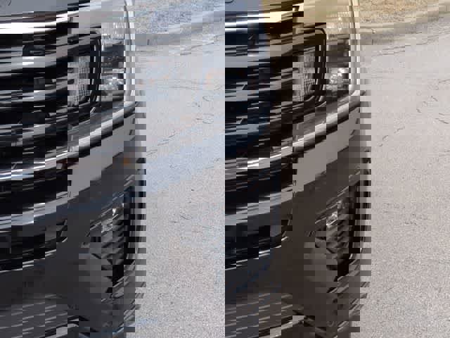 Used 2021 Ford Expedition Limited image 11