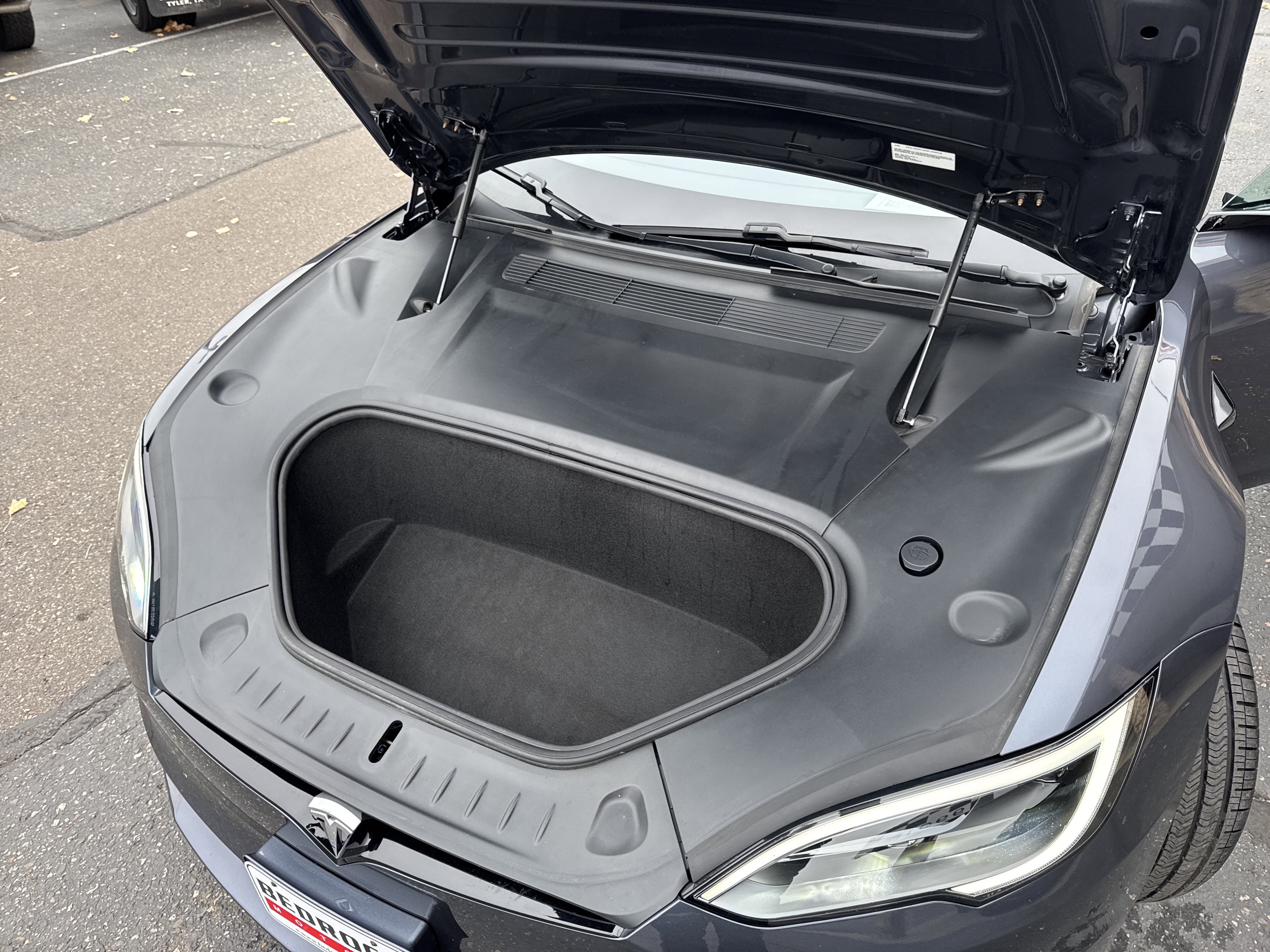 Used 2022 Tesla Model S image 11