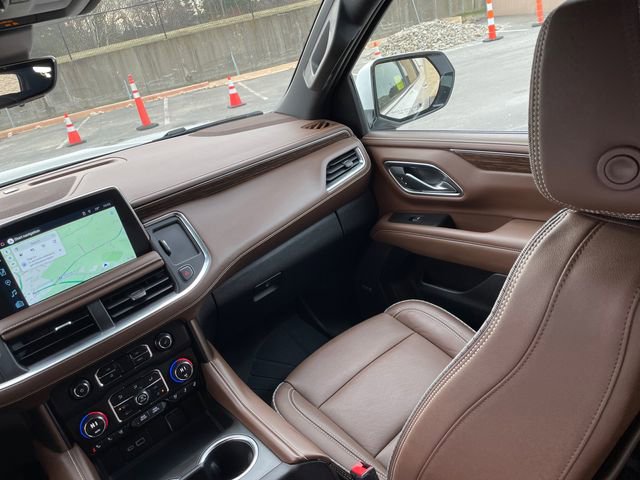 Used 2023 Chevrolet Tahoe High Country w/ Advanced Technology Package image 26