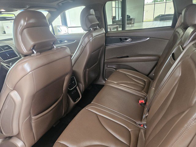 Used 2017 Lincoln MKX Reserve w/ Lincoln MKX Climate Package AWD/4WD image 9