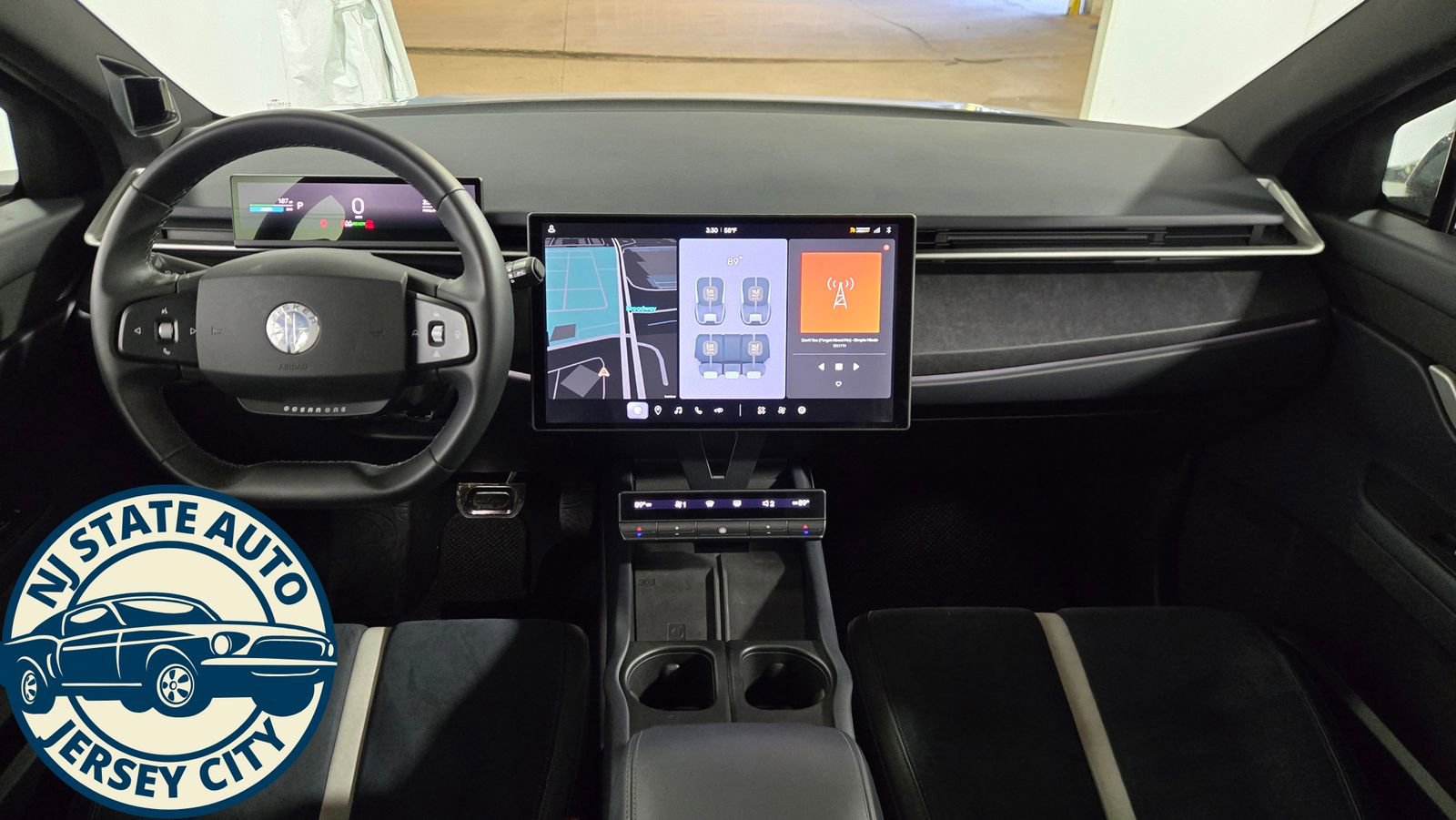 Used 2023 Fisker Ocean One image 26