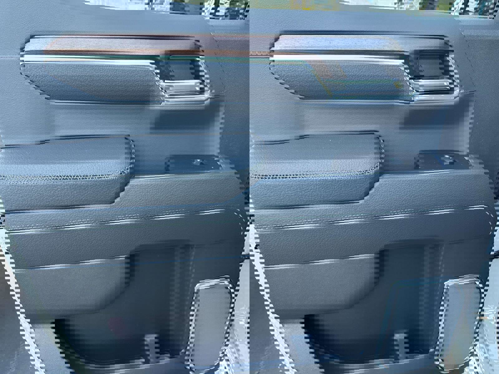 New 2026 GMC Sierra 1500 Denali w/ Technology Package image 23