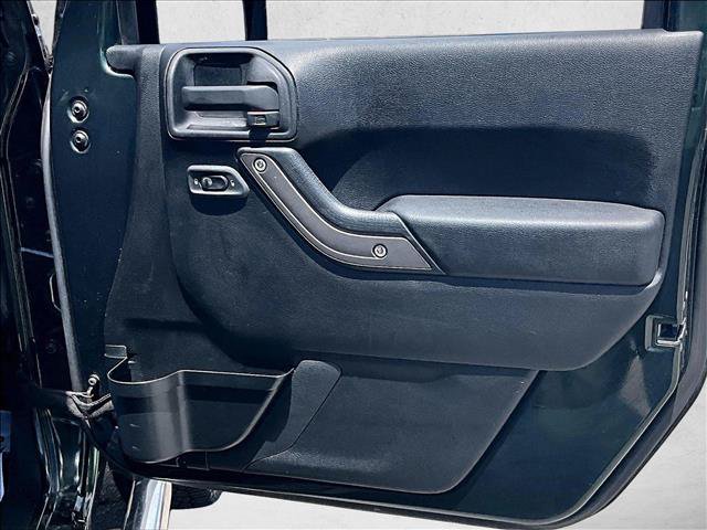 Used 2011 Jeep Wrangler Sport AWD/4WD image 17