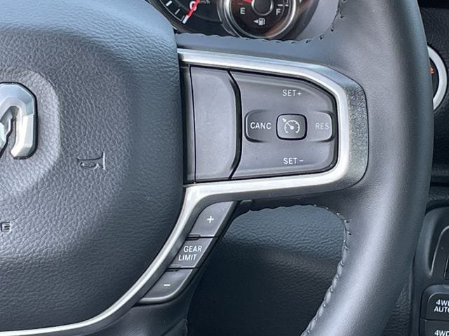 Used 2020 RAM 1500 Lone Star AWD/4WD image 15