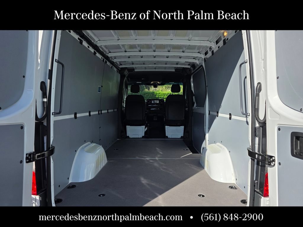 New 2026 Mercedes-Benz Sprinter 2500 image 11