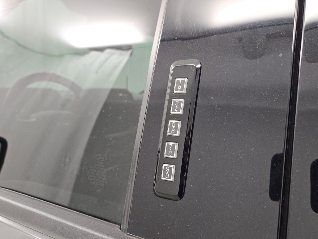 Used 2021 Ford F150 Raptor w/ Equipment Group 801A High image 24