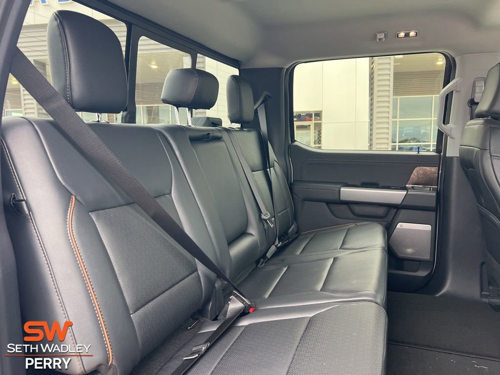 New 2026 Ford F350 Lariat w/ Black Appearance Package image 17