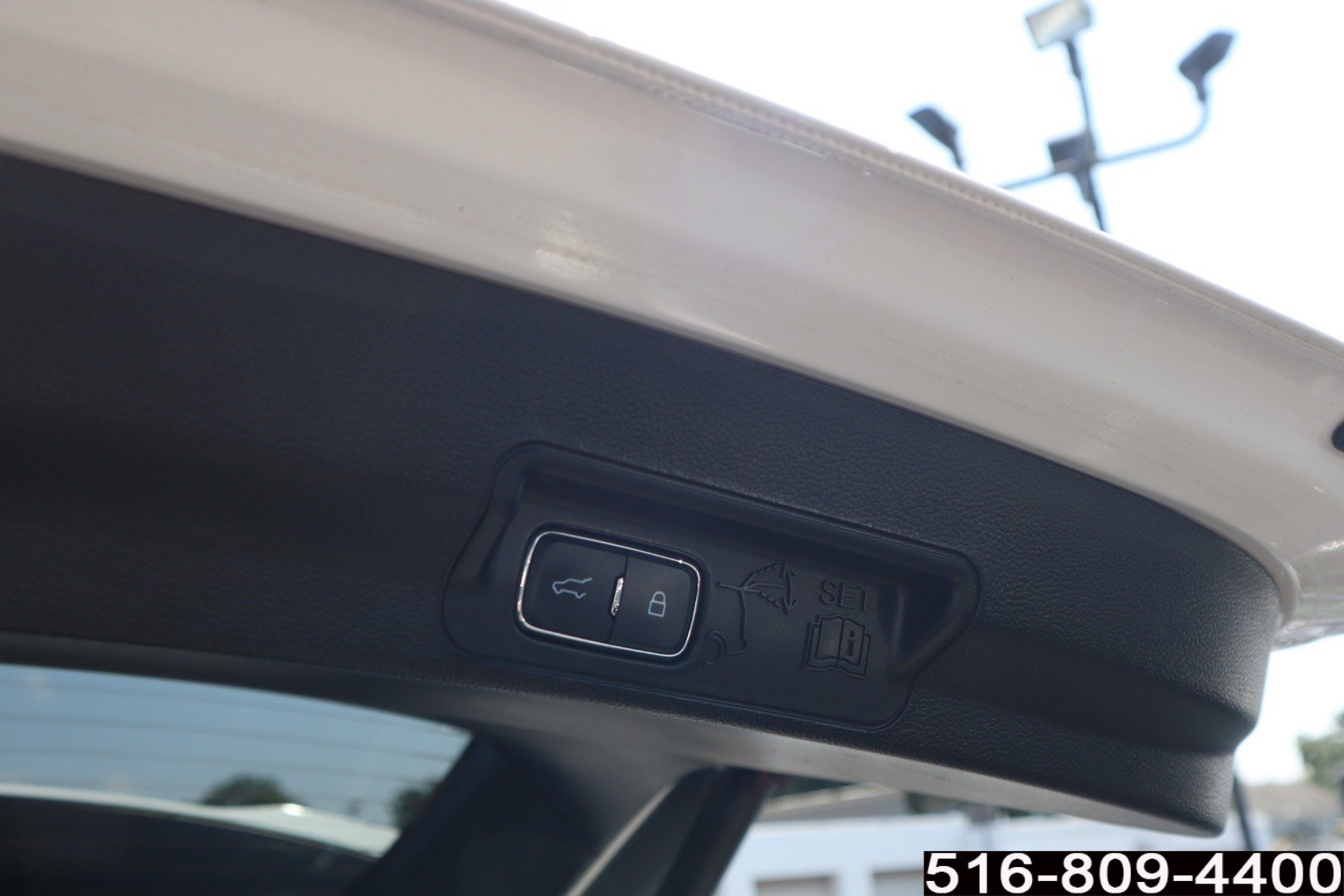 Used 2023 Ford Explorer XLT w/ Equipment Group 202A AWD/4WD image 29