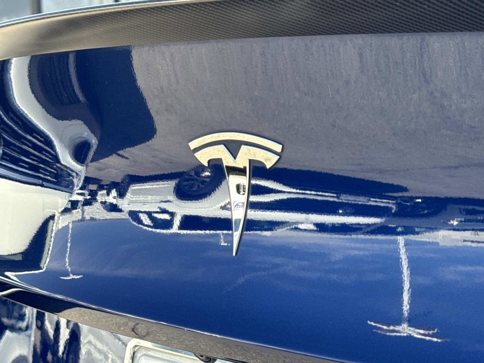 Used 2022 Tesla Model Y Performance image 27