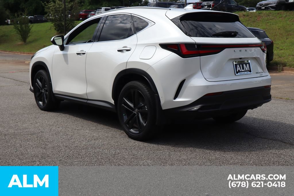 Used 2025 Lexus NX 450h+ AWD w/ Luxury Package image 9