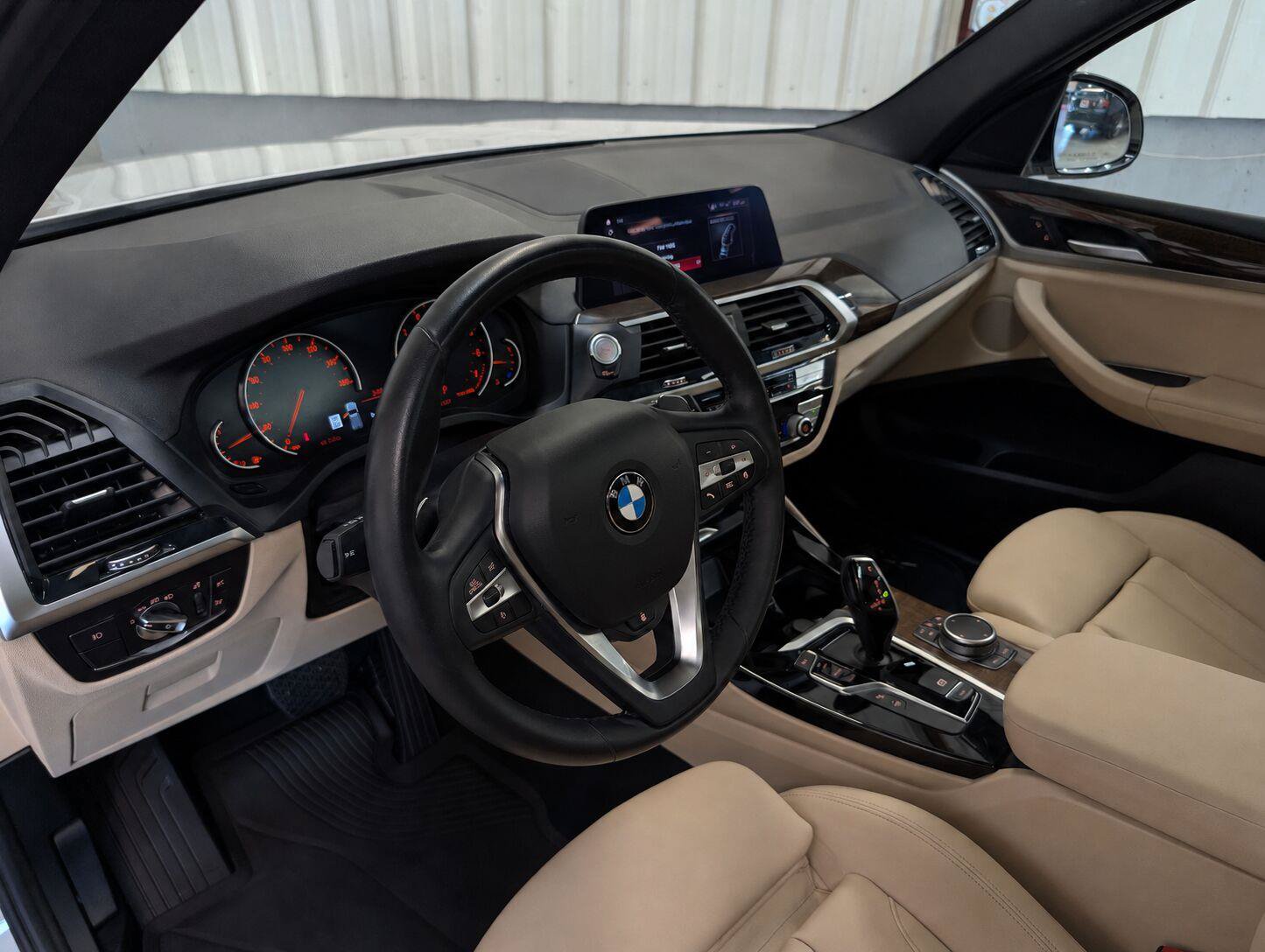 Used 2020 BMW X3 xDrive30i w/ Convenience Package AWD/4WD image 3