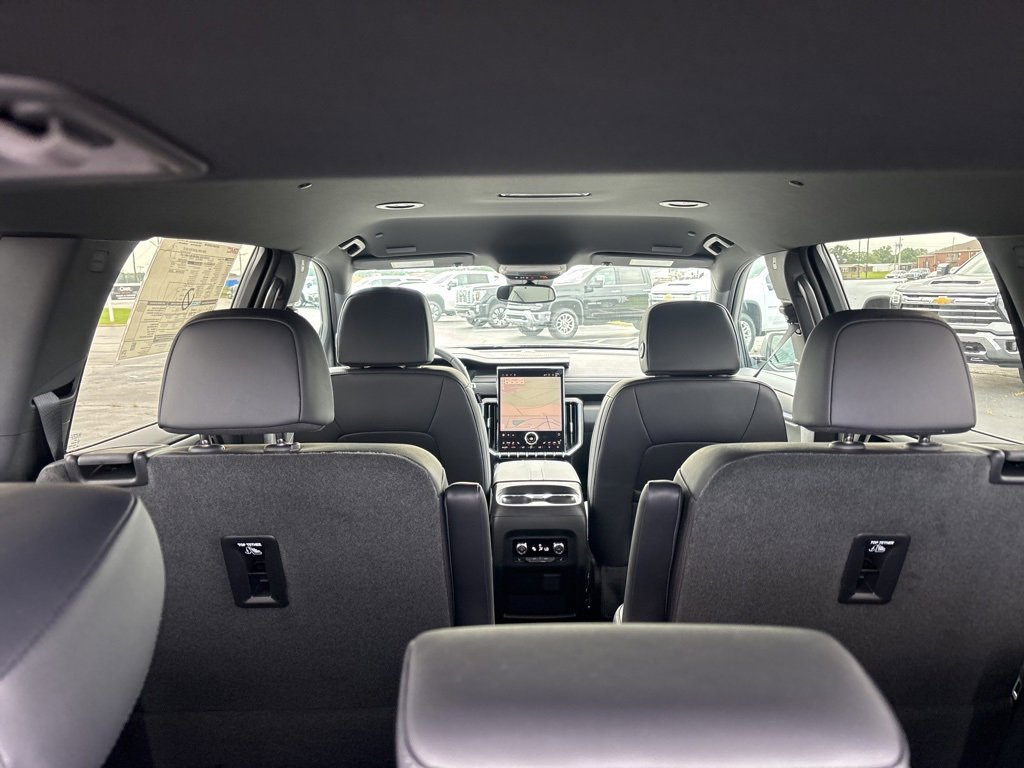 New 2025 GMC Acadia Elevation w/ Elevation Premium Package image 6