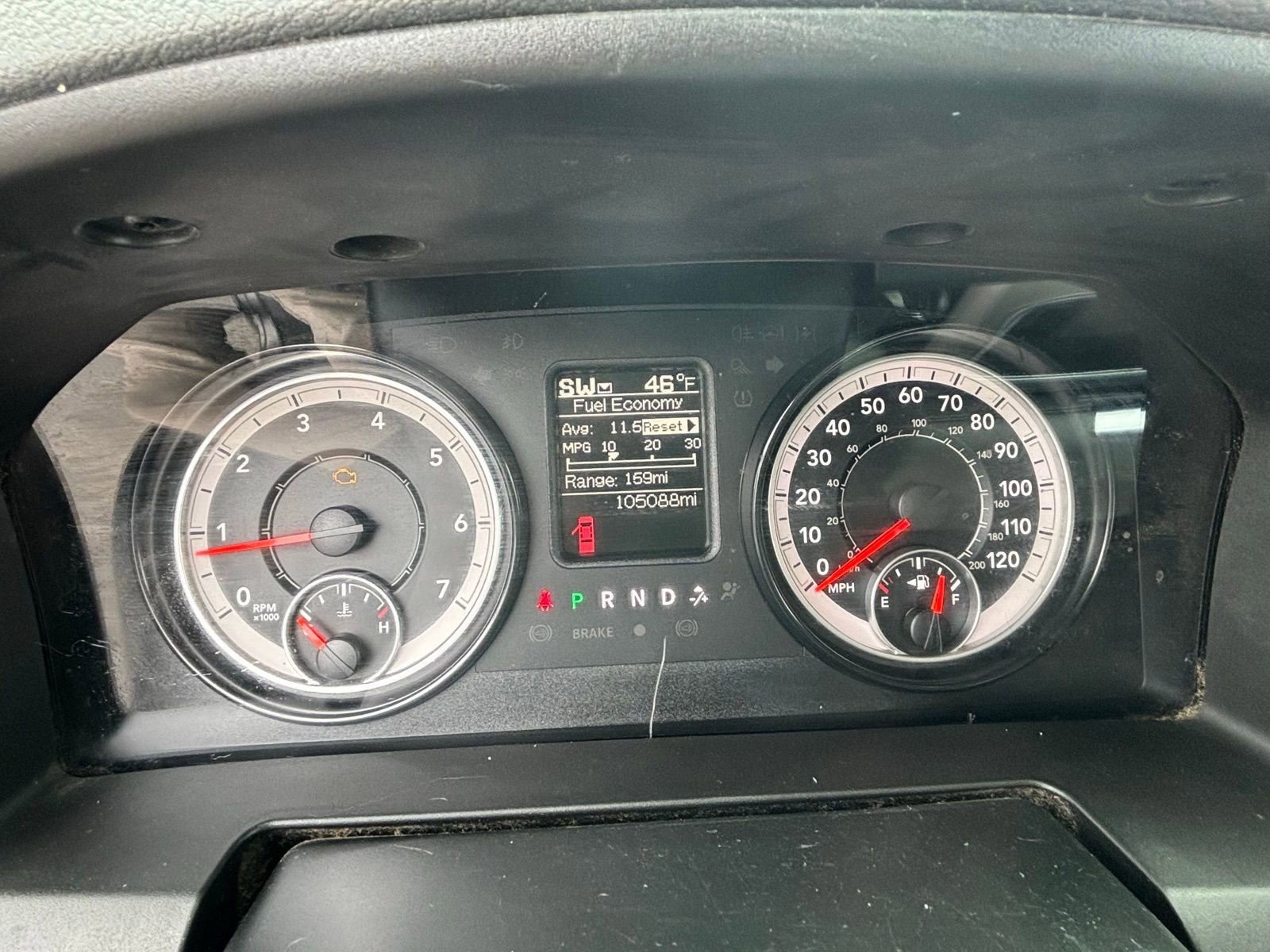 Used 2018 RAM 1500 Classic SLT image 10