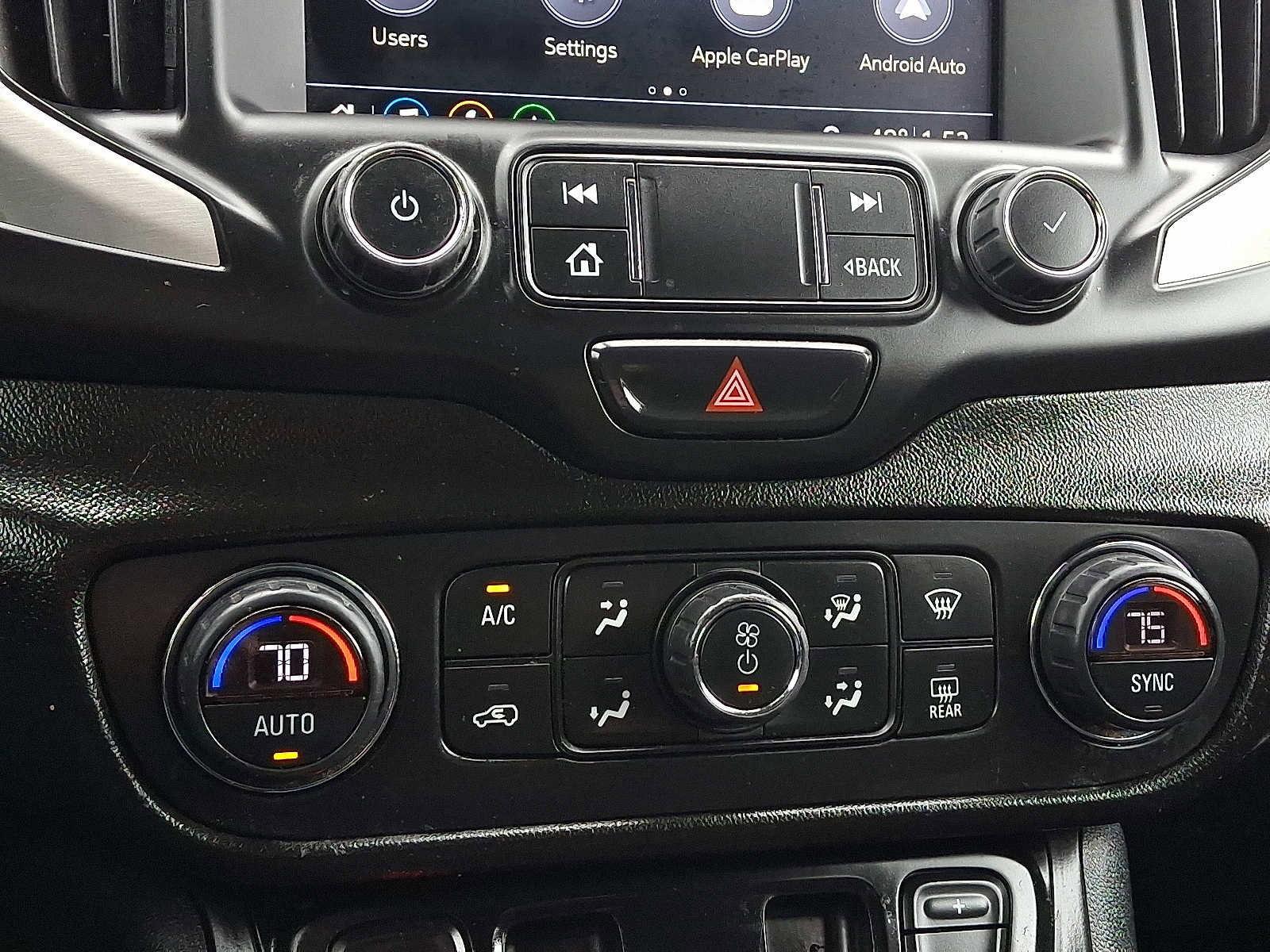 Used 2019 GMC Terrain SLE w/ Driver Convenience Package AWD/4WD image 15