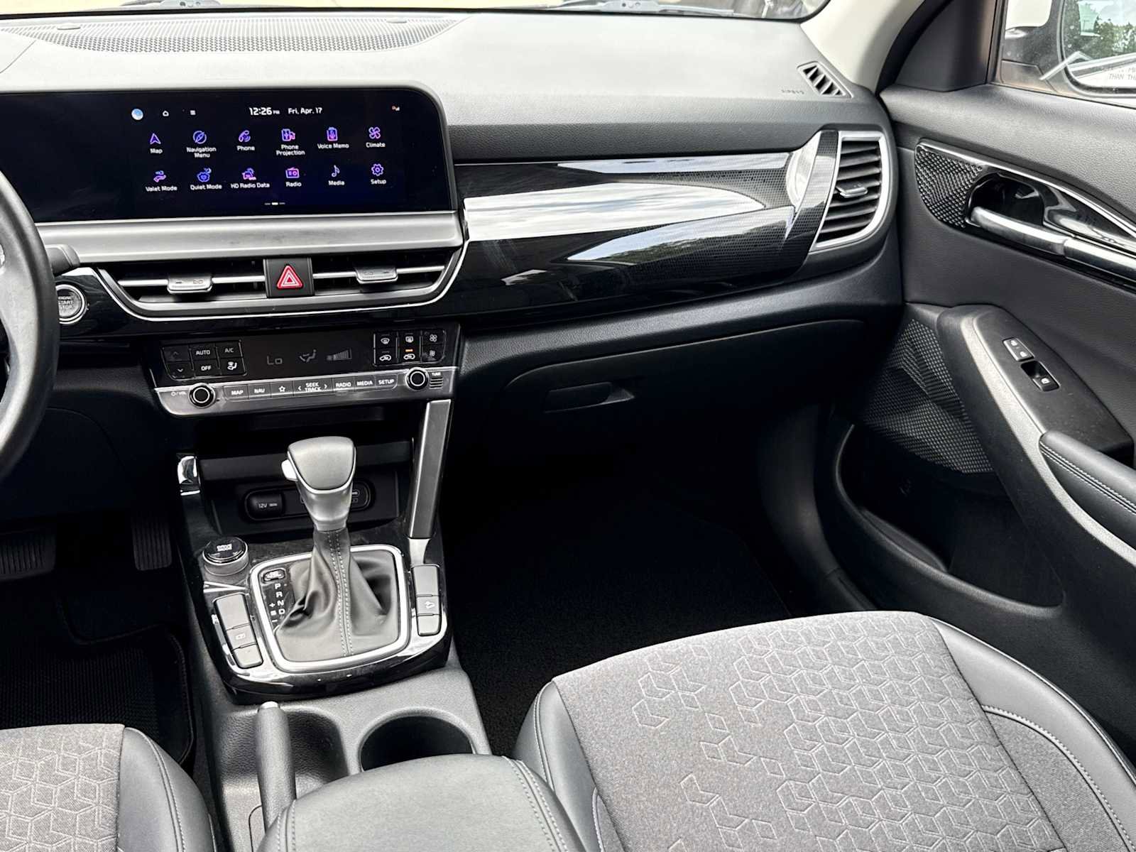 Used 2024 Kia Seltos S image 21