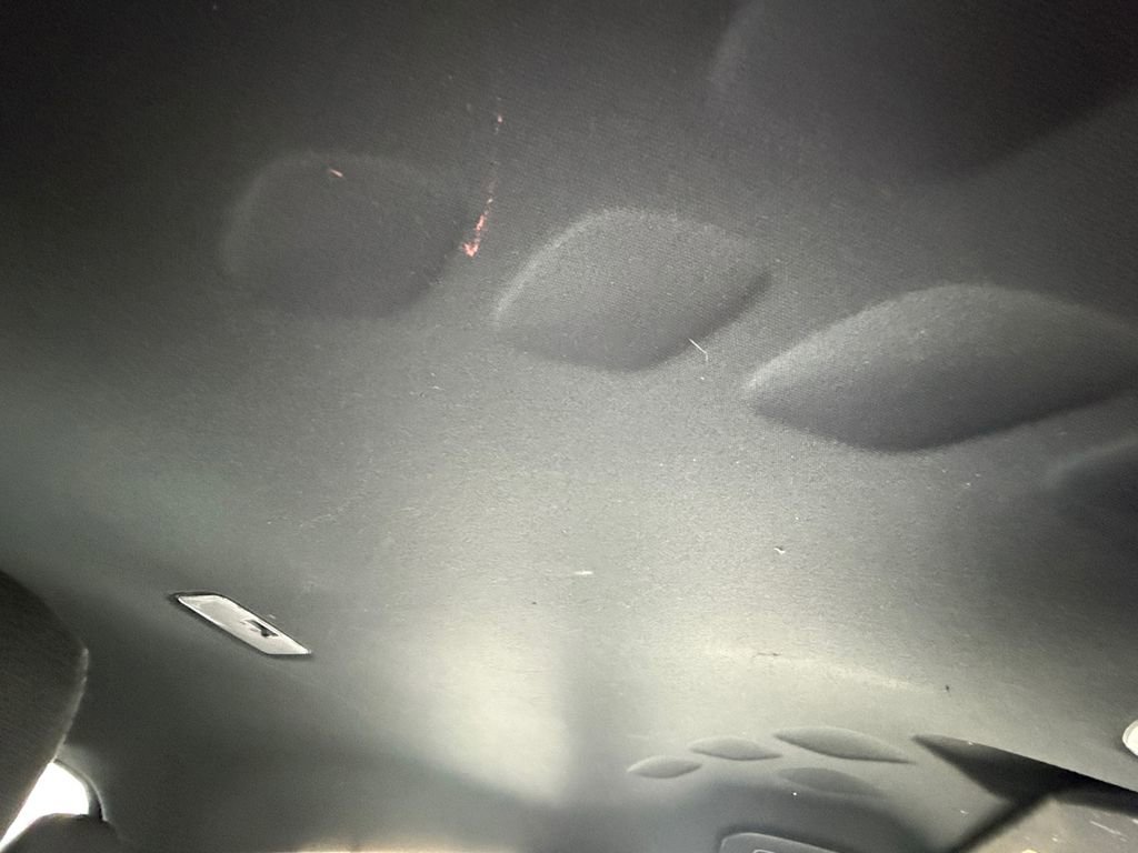 Used 2019 Toyota C-HR XLE image 26