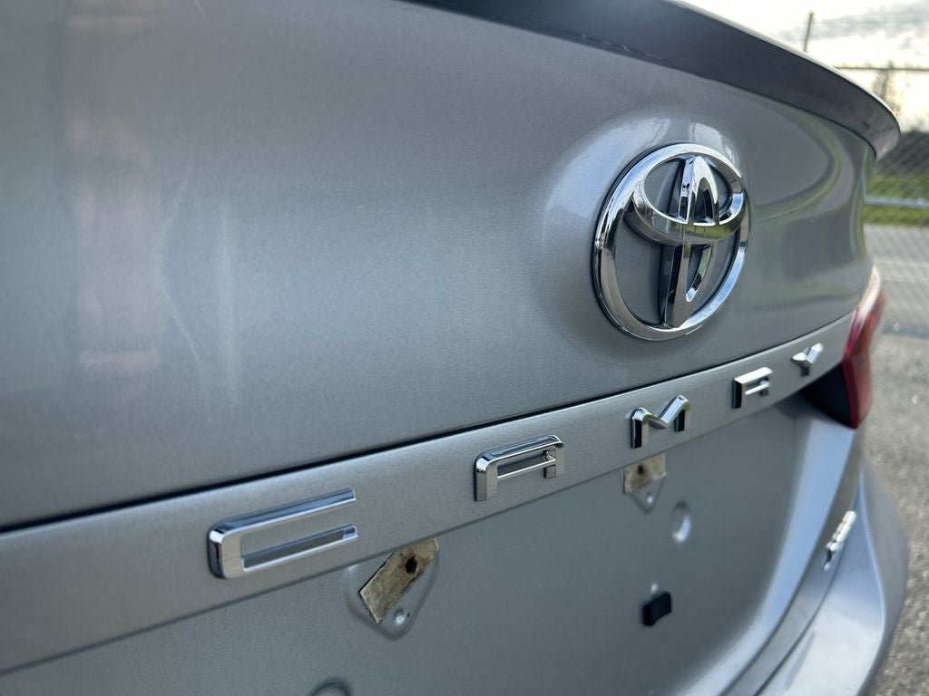 Used 2022 Toyota Camry XSE w/ Navigation Package FWD image 31