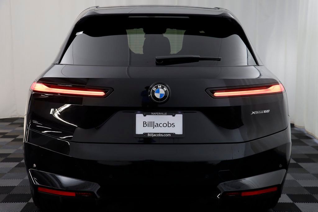 New 2026 BMW iX xDrive60 w/ Premium Package AWD/4WD image 16