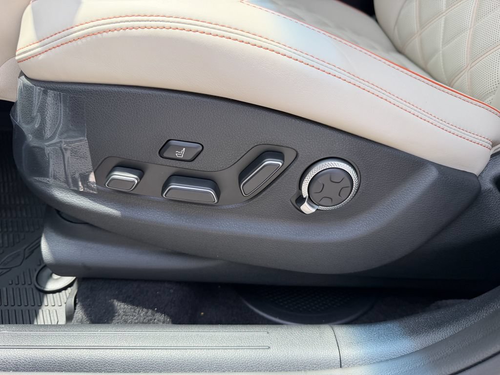 New 2026 Genesis GV70 3.5T Sport Prestige AWD/4WD image 13
