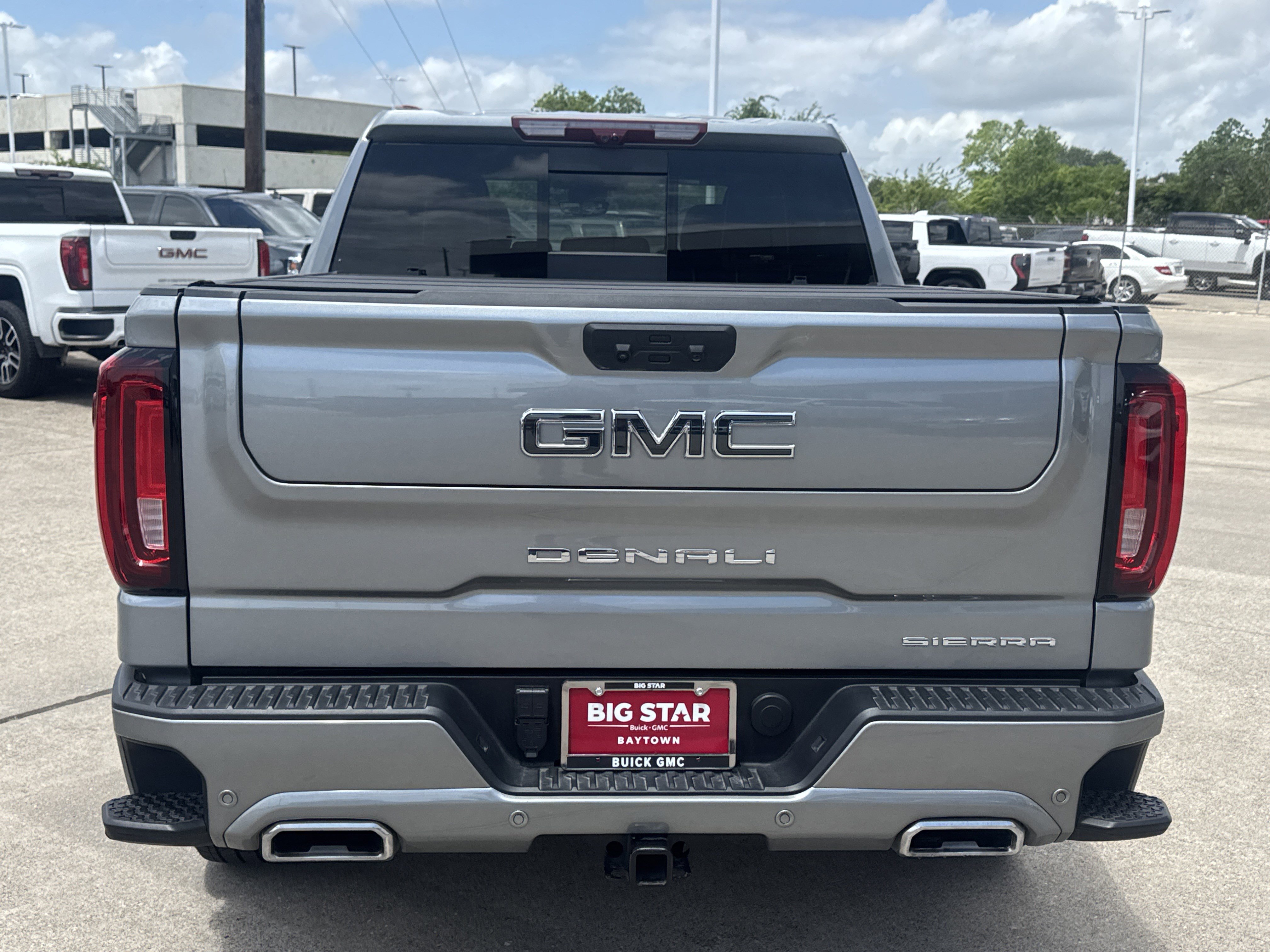 Used 2024 GMC Sierra 1500 Denali Ultimate AWD/4WD image 13