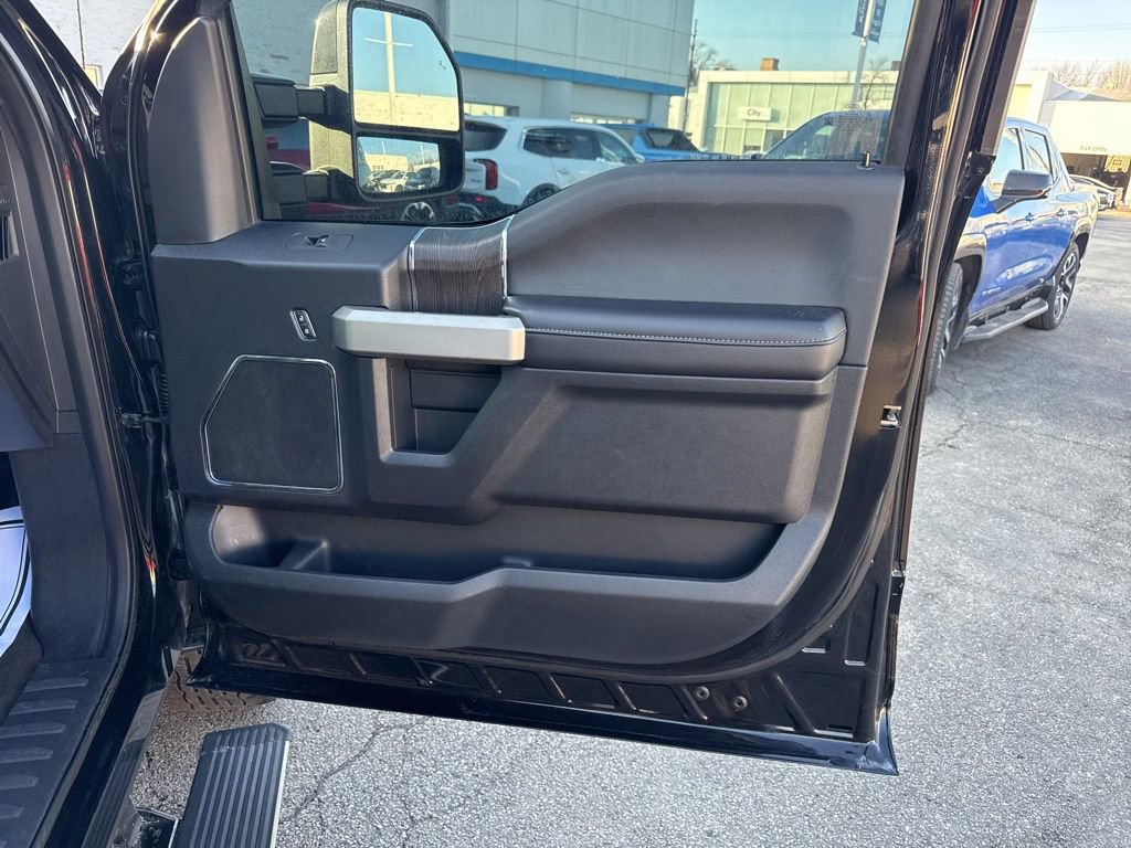 Used 2021 Ford F250 Lariat w/ Lariat Ultimate Package image 8