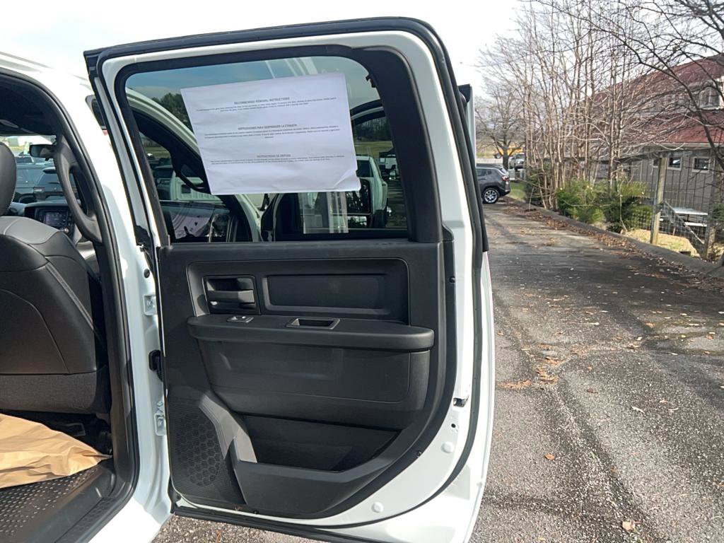 New 2024 RAM 3500 Tradesman w/ Chrome Appearance Group image 14