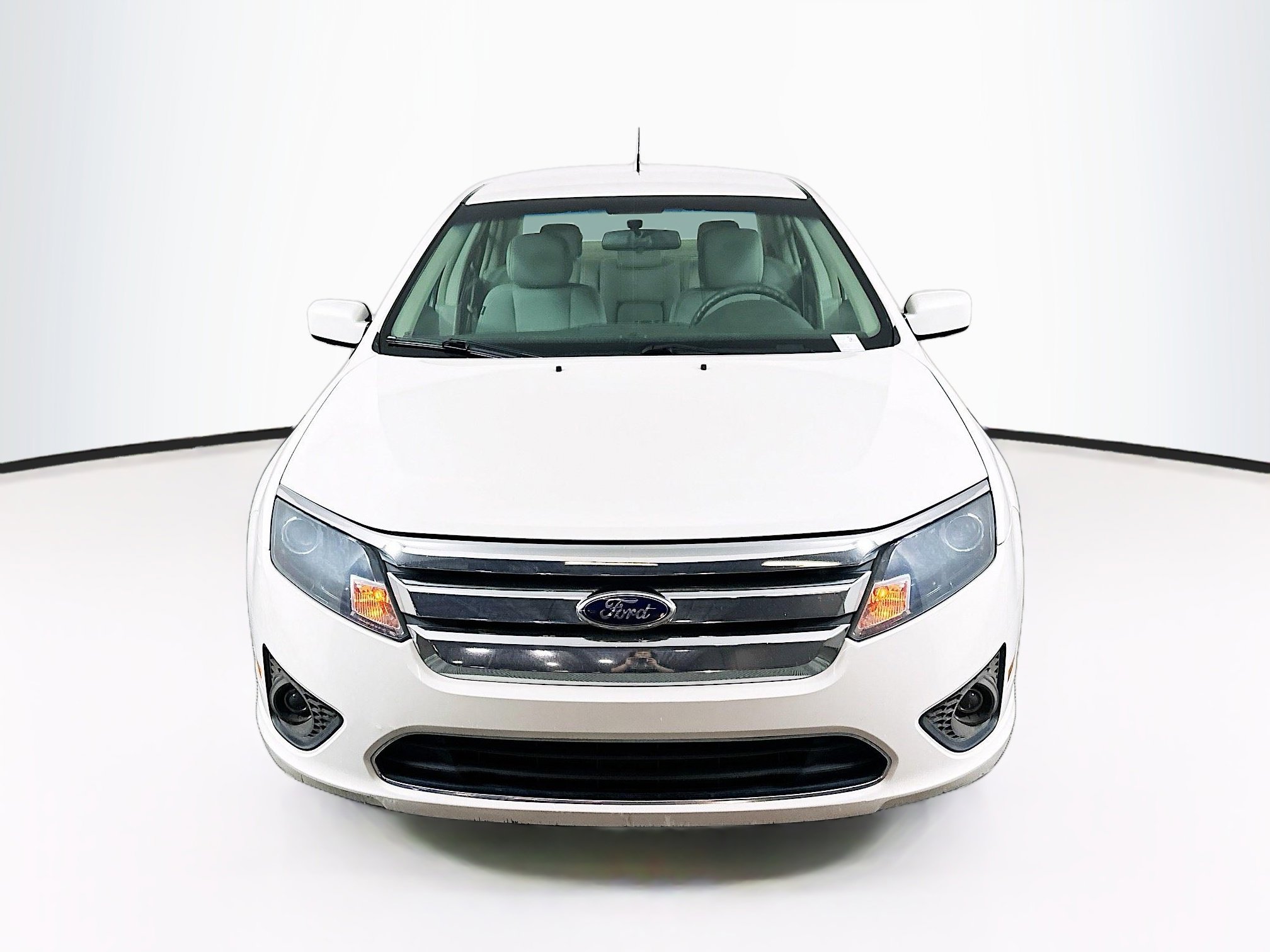 Used 2012 Ford Fusion SE image 2
